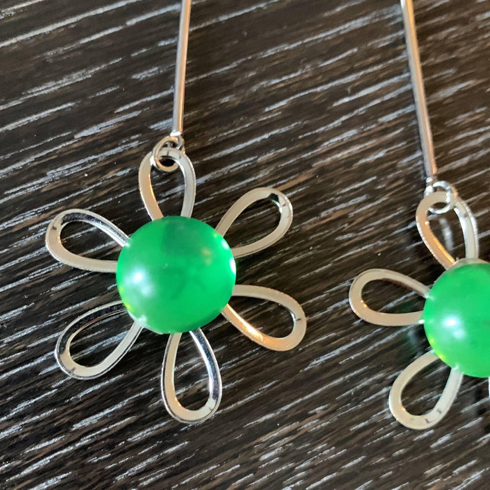 Long earrings - Picture 2 of 4